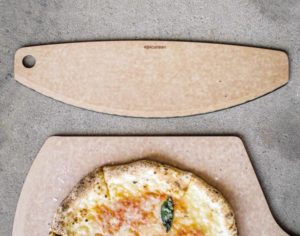 epicurean-utensils-pizza-cutters-natural-slate-01700160102-env1-600x472