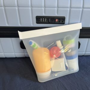 HG0870 Luggage Toiletry copia
